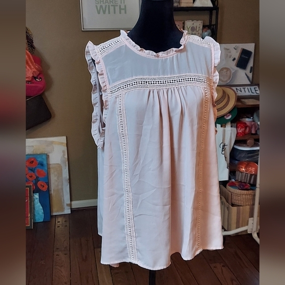 a.n.a Sleevless Blouse Size XL - Picture 4 of 8